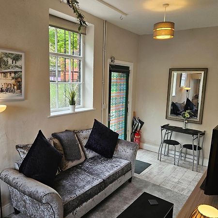 Carlisle Central, Cute Studio Appt, The Cupboard Екстер'єр фото