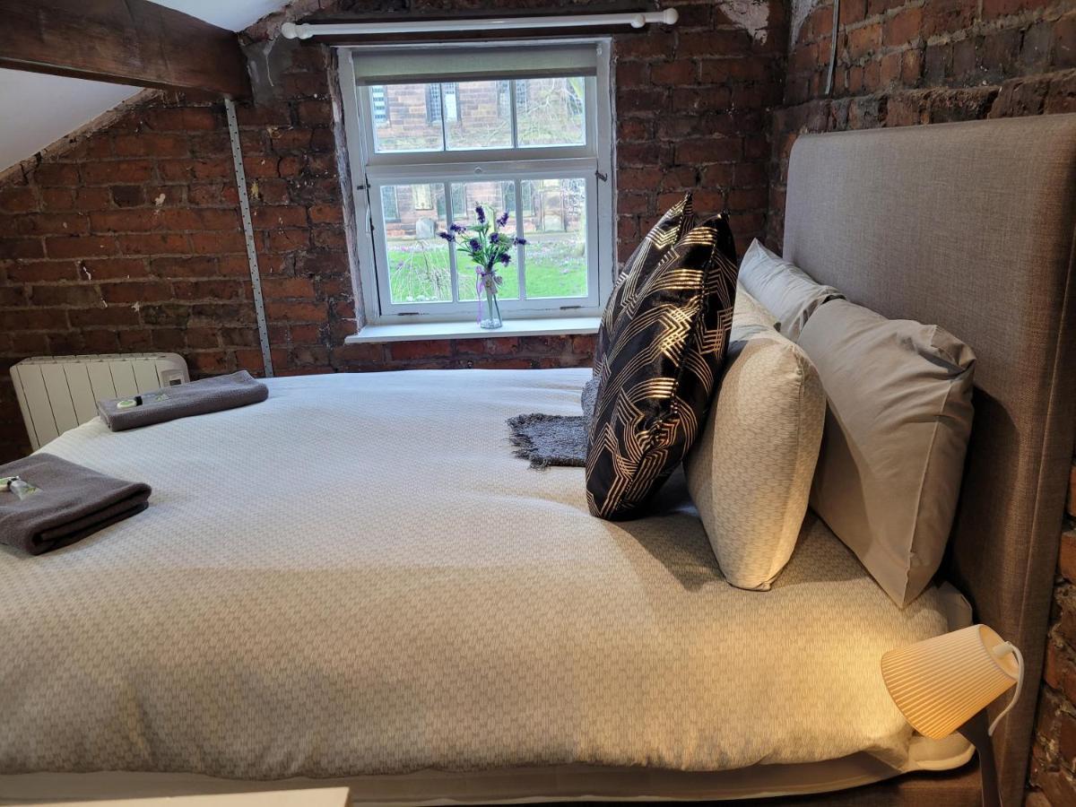 Carlisle Central, Cute Studio Appt, The Cupboard Екстер'єр фото