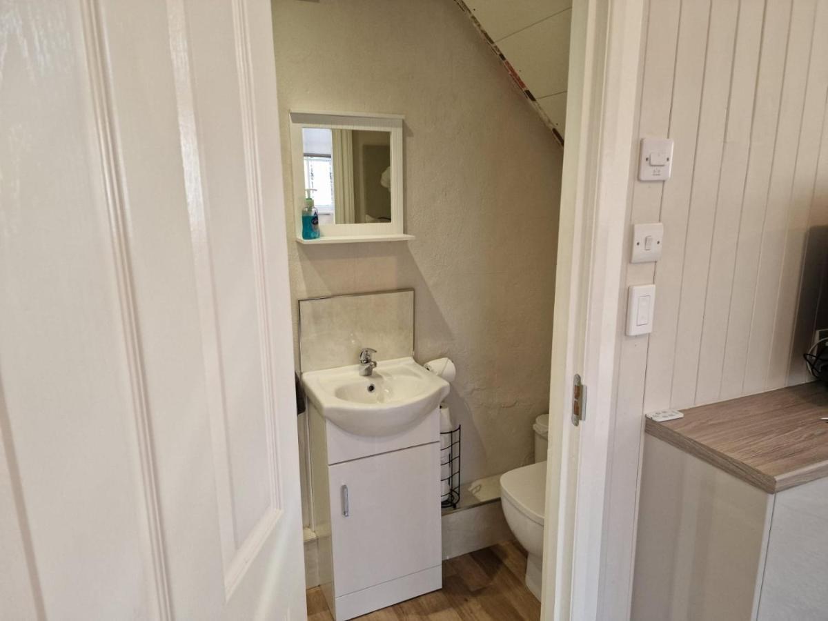 Carlisle Central, Cute Studio Appt, The Cupboard Екстер'єр фото