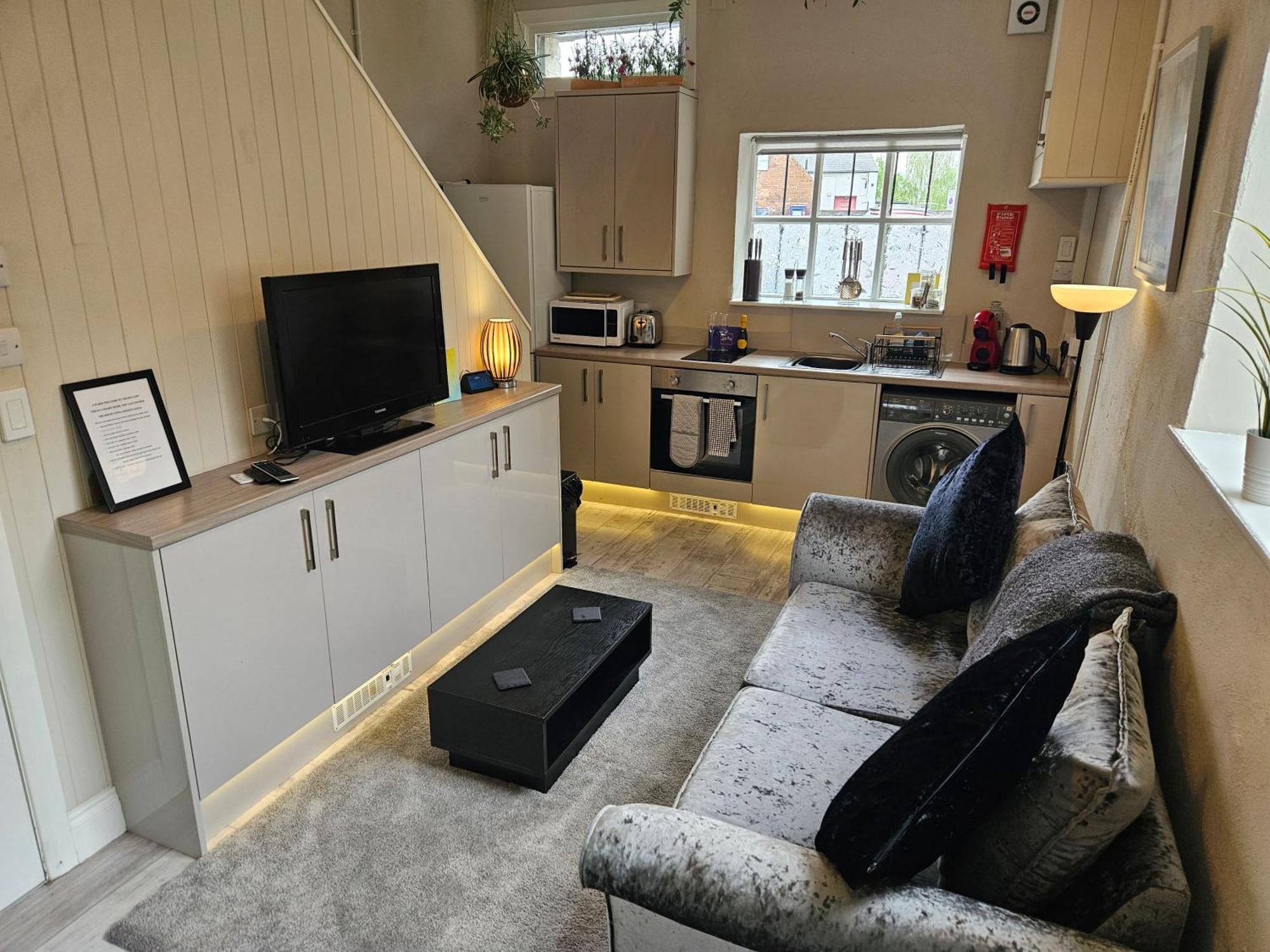 Carlisle Central, Cute Studio Appt, The Cupboard Екстер'єр фото
